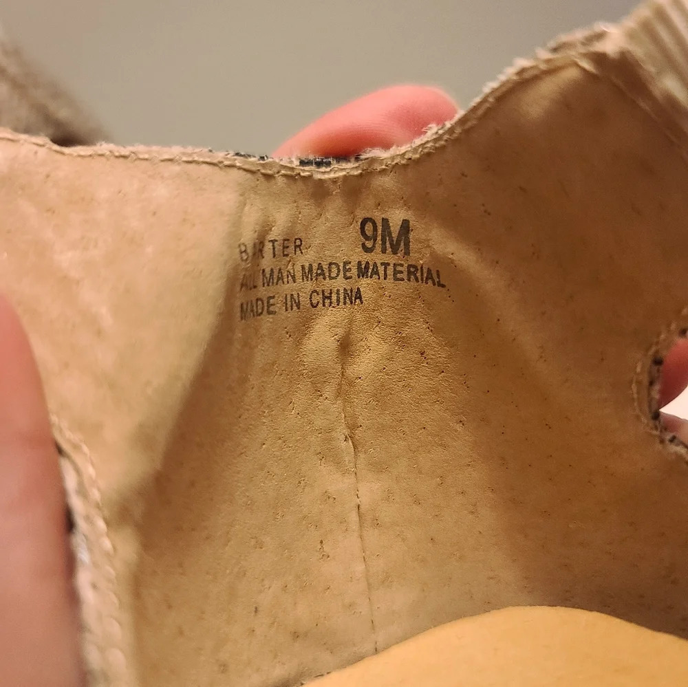 Chinese Laundry heels - Picture 8 of 8